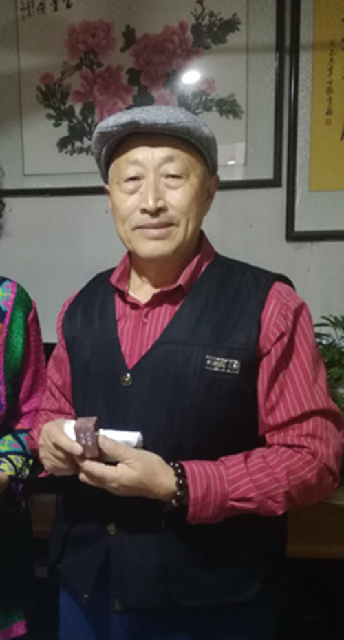 1541415821100354.jpg 756322638370691910_副本.jpg